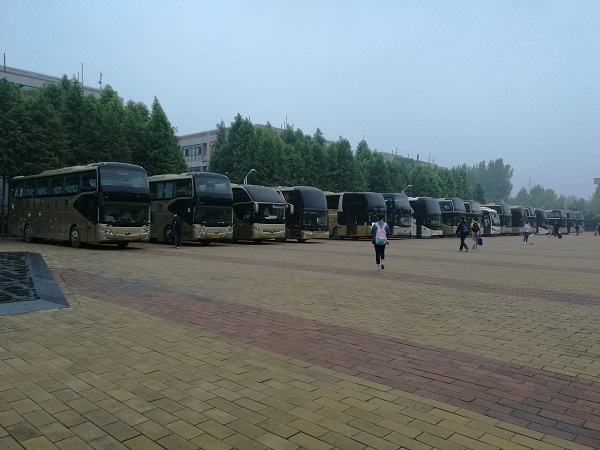 鄭州大巴車租賃:醉漢大巴吸煙被阻止,毆打大巴司機釀事故http://www.caseo.cn/ 鄭州大巴車租賃:醉漢大巴吸煙被阻止,毆打大巴司機釀事故http://www.caseo.cn/